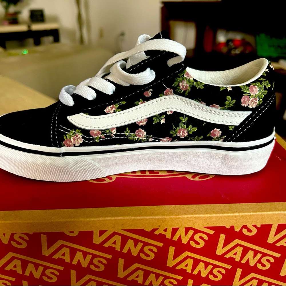 Vans wallflower girls size 1.5